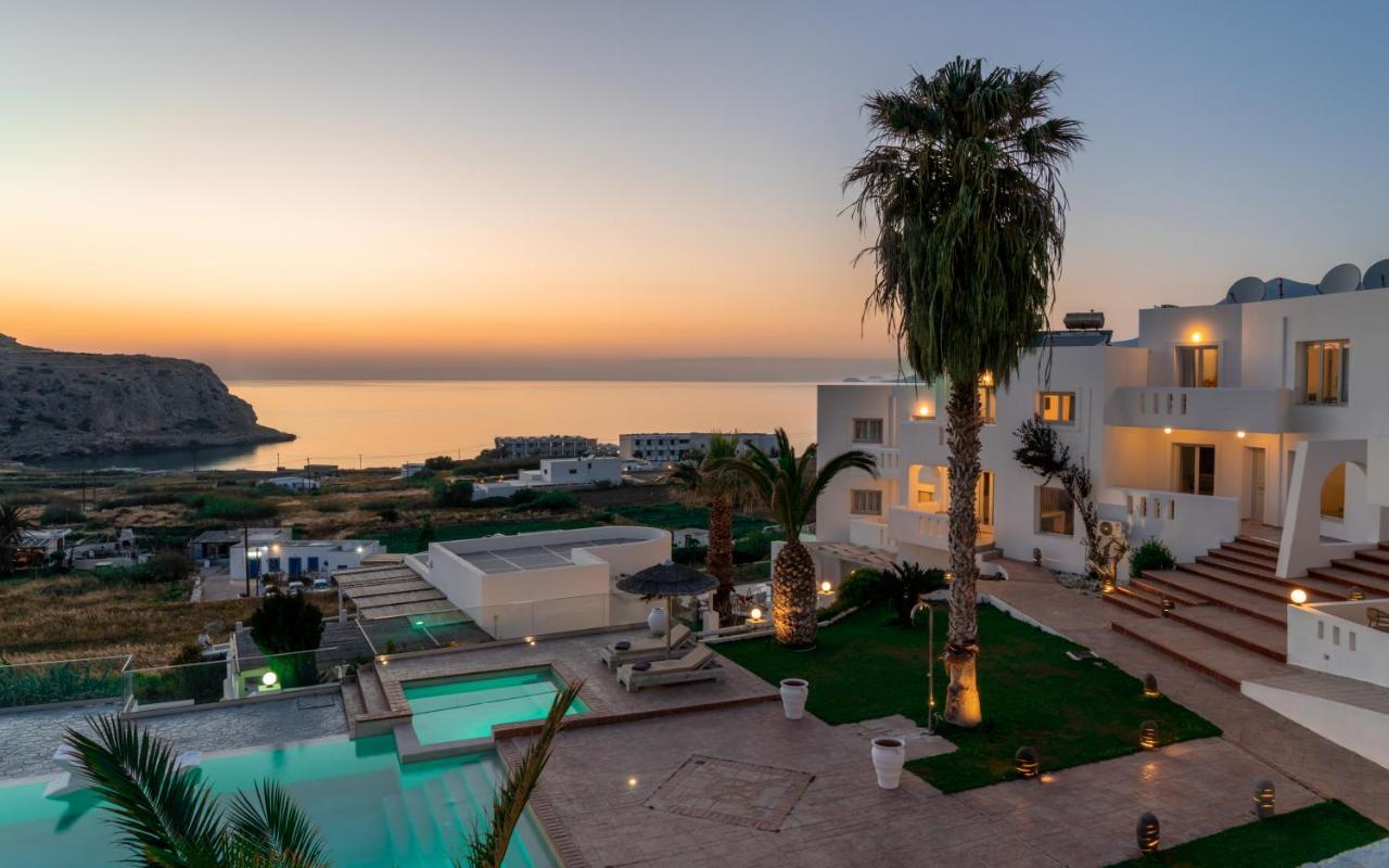 Palace Aparthotel 3*